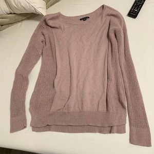 American Eagle light pink sweater